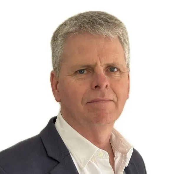 Steven Edmund, Managing Director